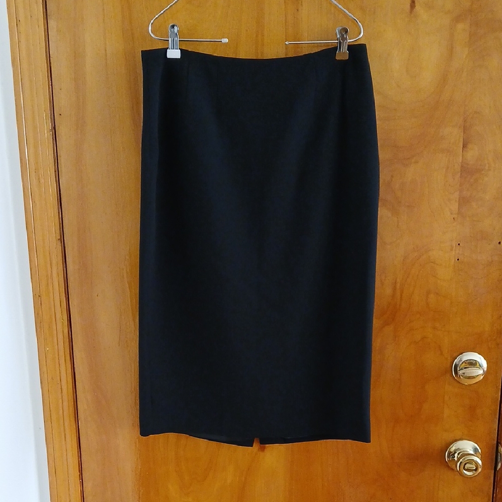 Kasper Classic Black Knee-Length Pencil Skirt for Work 4 NWT